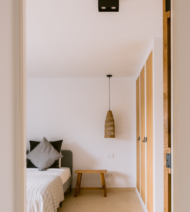 Resa Estates finca sale koop ibiza Jorge bedroom detai 8.jpg